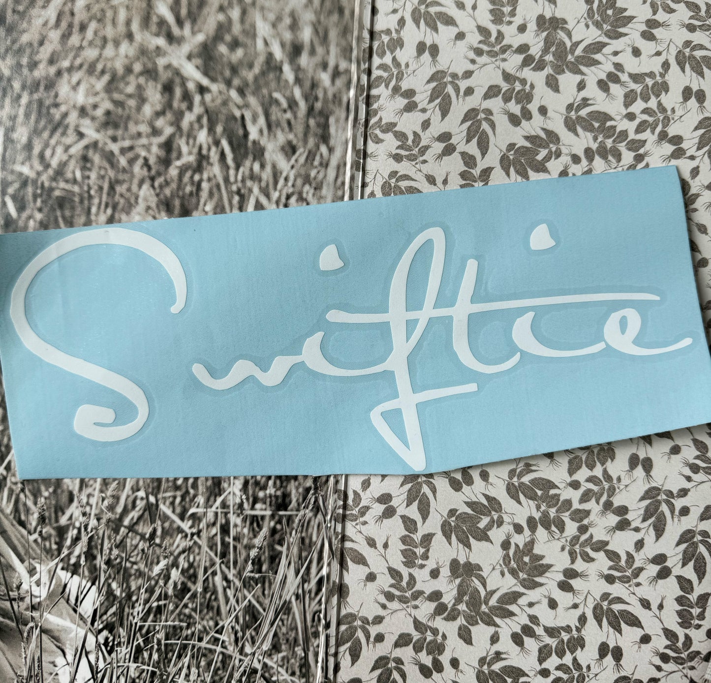 SWIFTIE Vinyl Decal